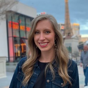 Meet your Posher, Caroline